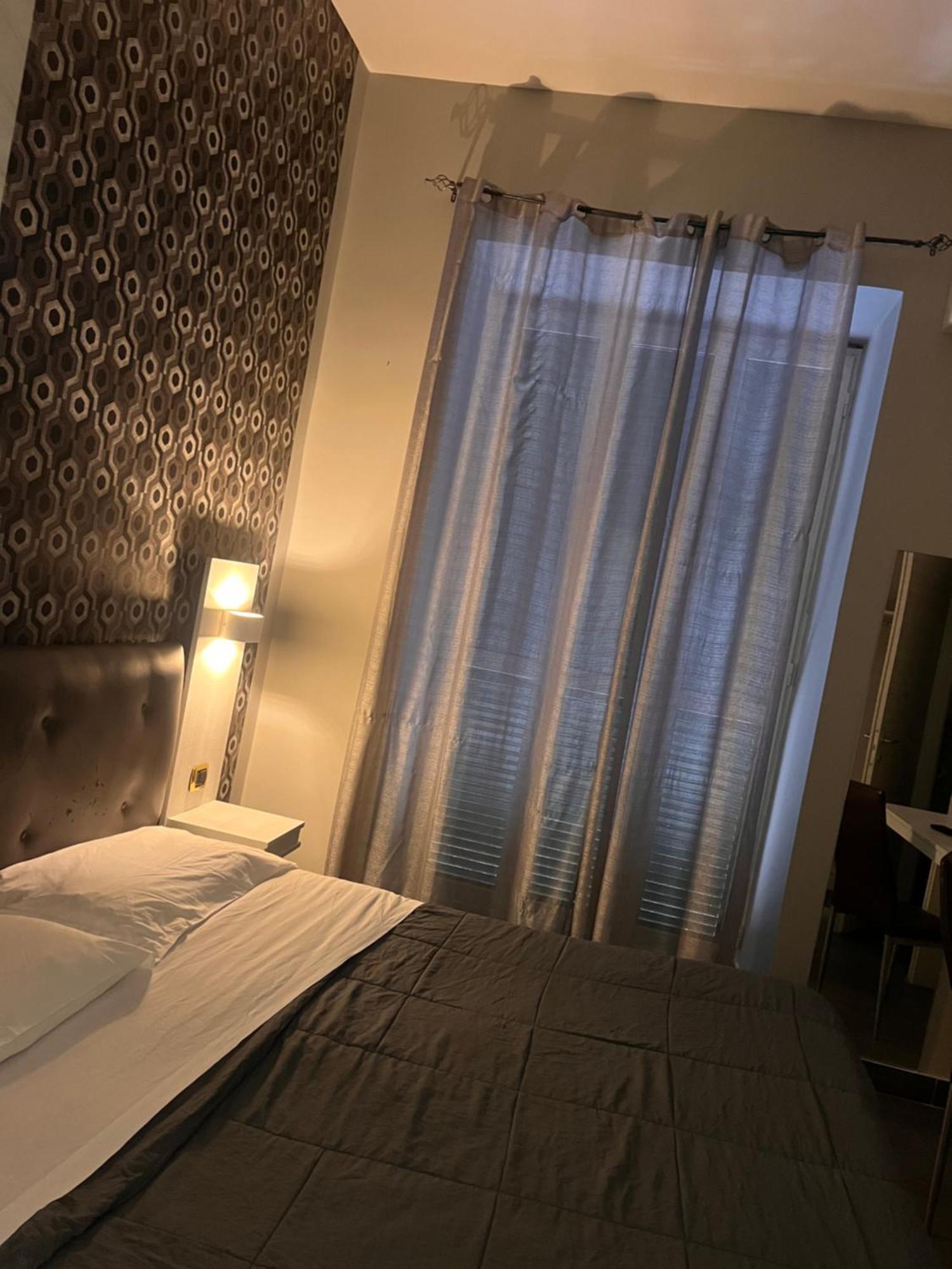 International Hotels Napoli Esterno foto